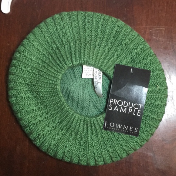 Fownes Knit Painters Cap: Youth One Size - Picture 2 of 3